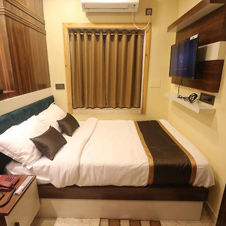 Mohar Residency Hotel Kalkutta Kültér fotó