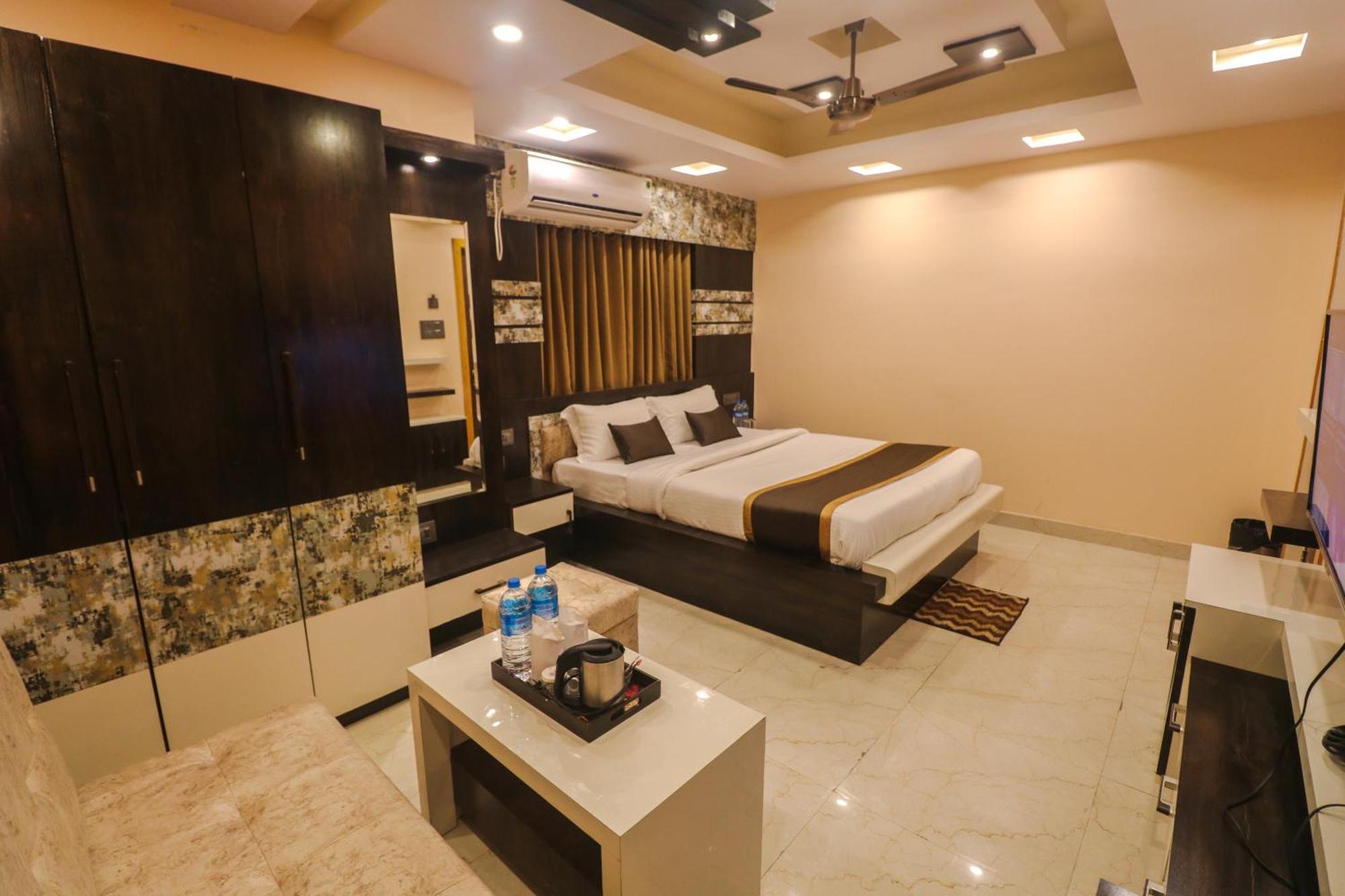 Mohar Residency Hotel Kalkutta Kültér fotó