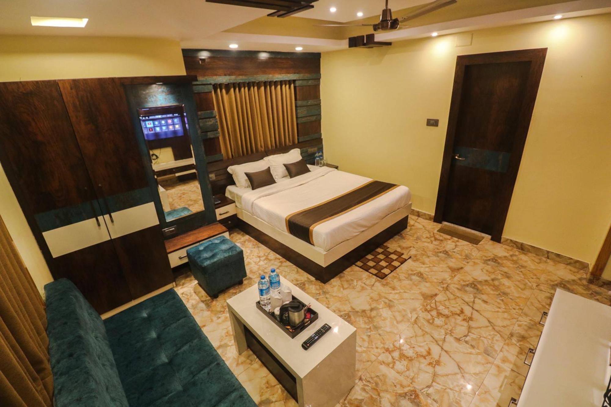 Mohar Residency Hotel Kalkutta Kültér fotó