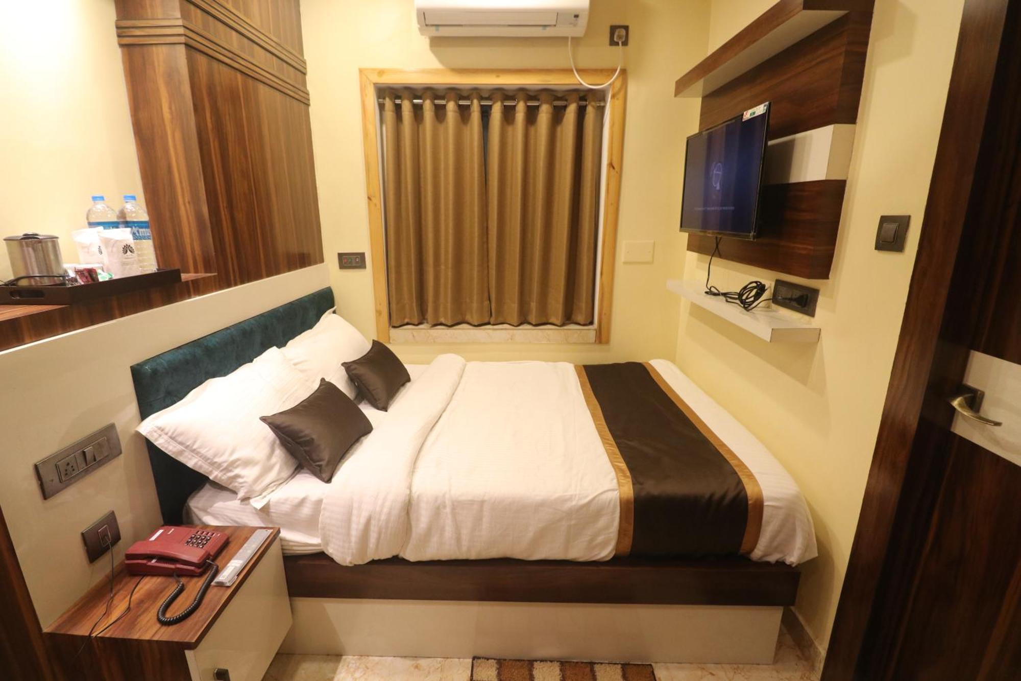 Mohar Residency Hotel Kalkutta Kültér fotó