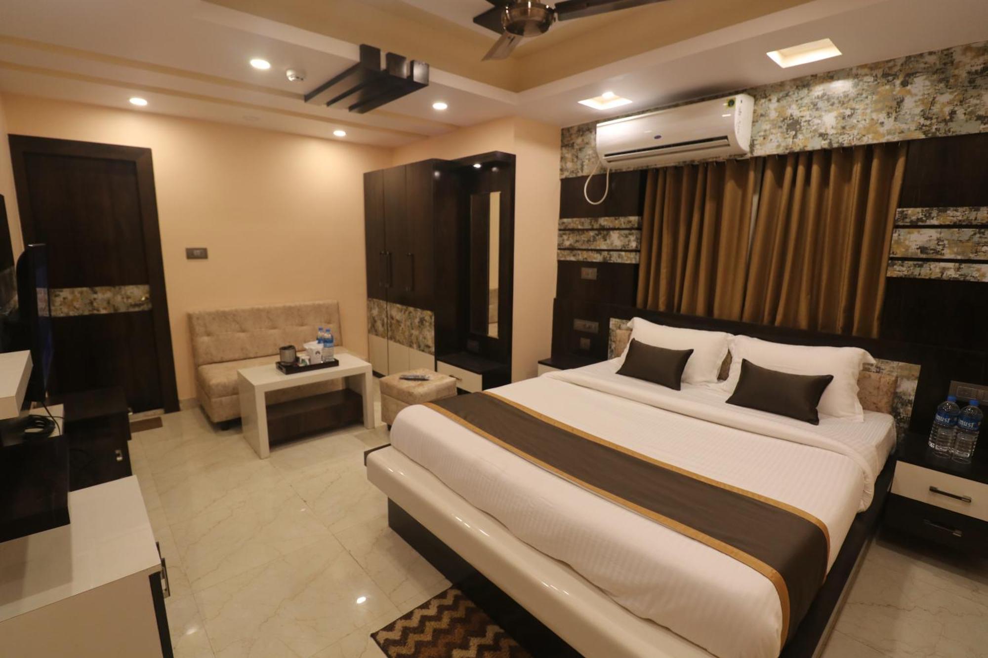 Mohar Residency Hotel Kalkutta Kültér fotó
