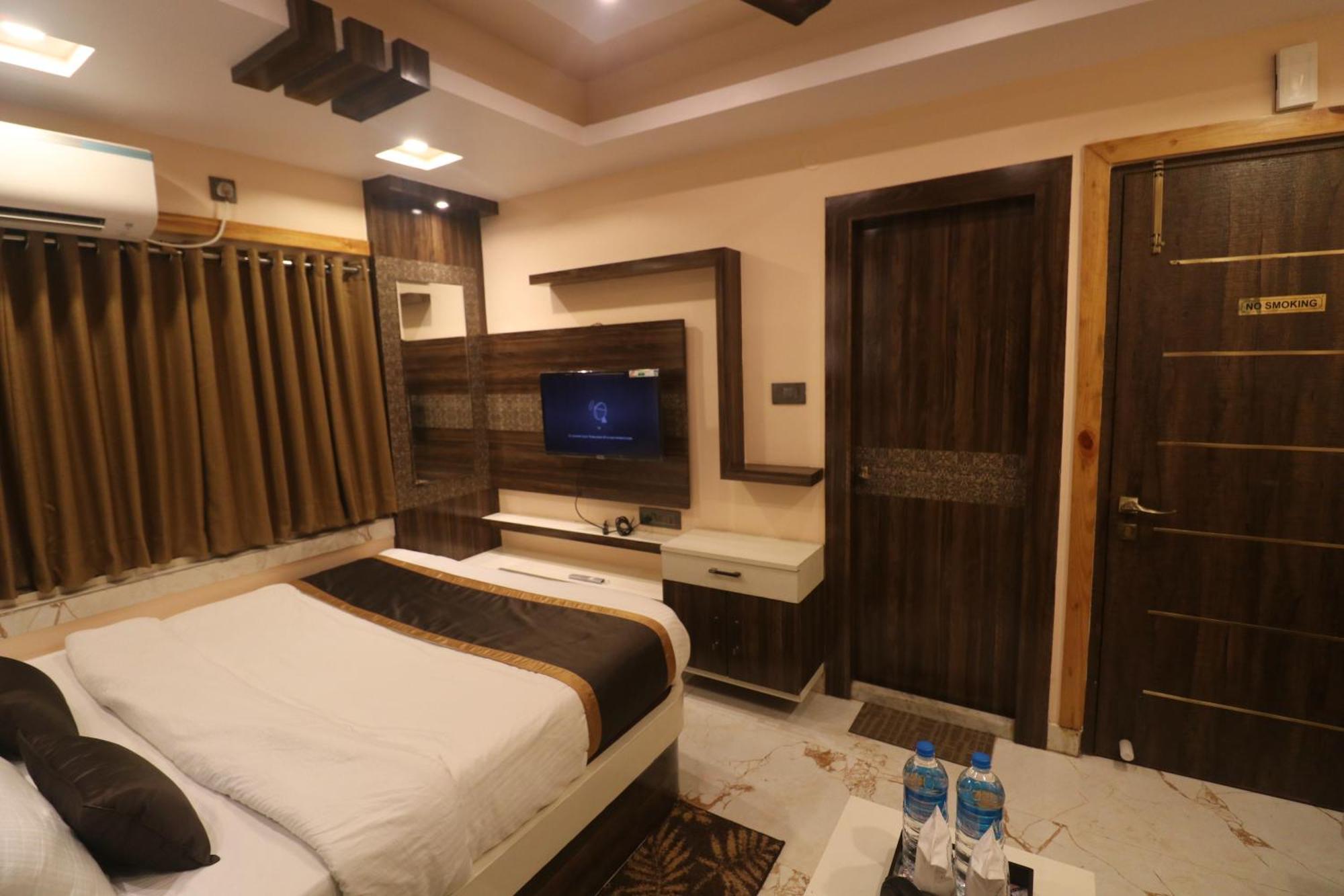 Mohar Residency Hotel Kalkutta Kültér fotó