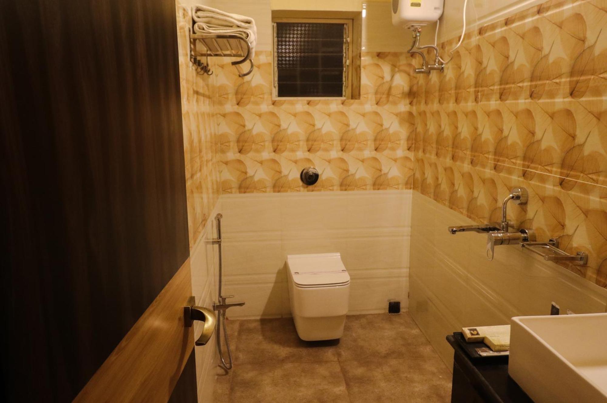 Mohar Residency Hotel Kalkutta Kültér fotó