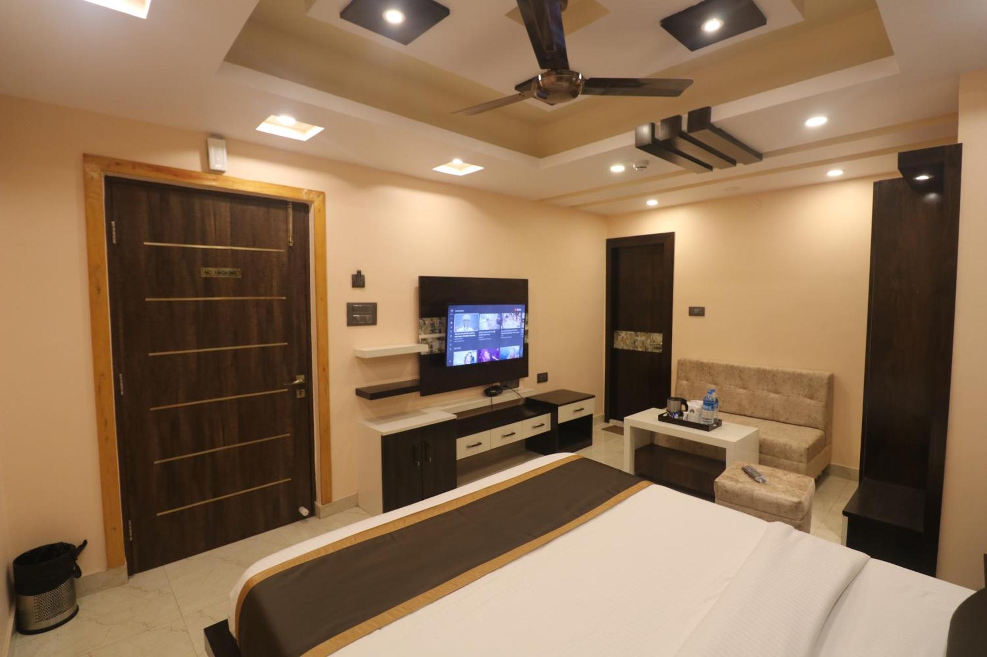 Mohar Residency Hotel Kalkutta Kültér fotó
