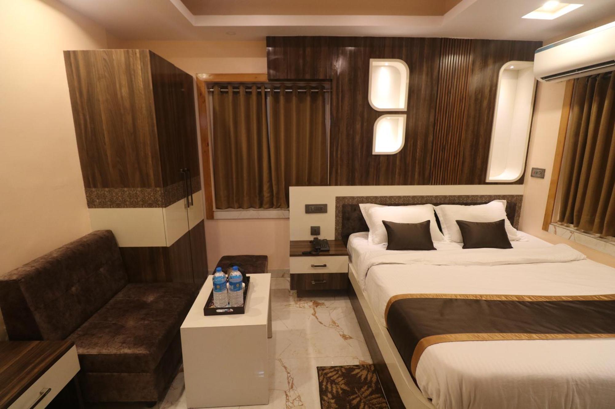 Mohar Residency Hotel Kalkutta Kültér fotó